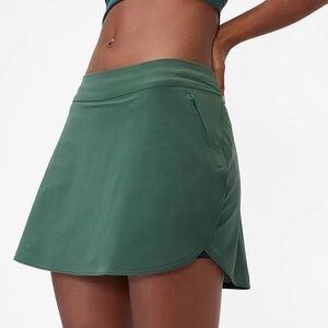 Outdoor Voices The Exercise 3” Skort in Evergreen